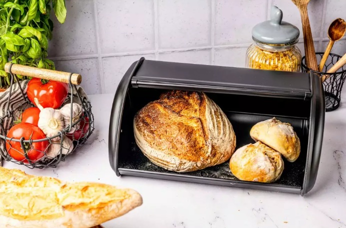 Chlebník na pečivo: jak udržet chléb déle čerstvý