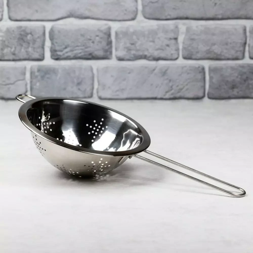 Kinghoff nerezový cedník KH-1233 - Ø18 cm  – s rukojetí