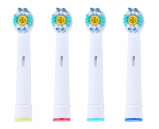Náhradní zubní kartáček Oral-B 3D White - 4ks